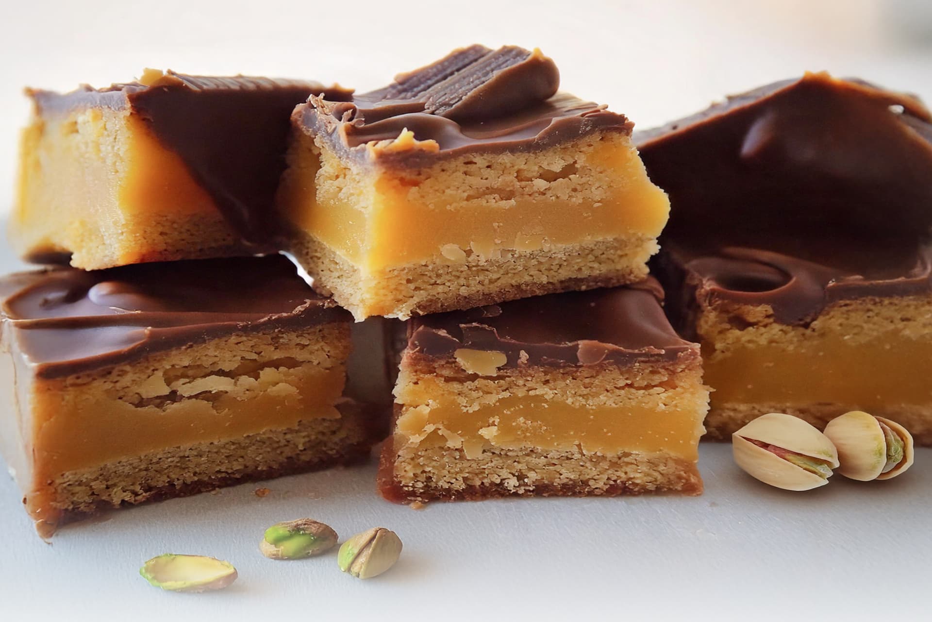 Healthy Pistachio Snickers Bar